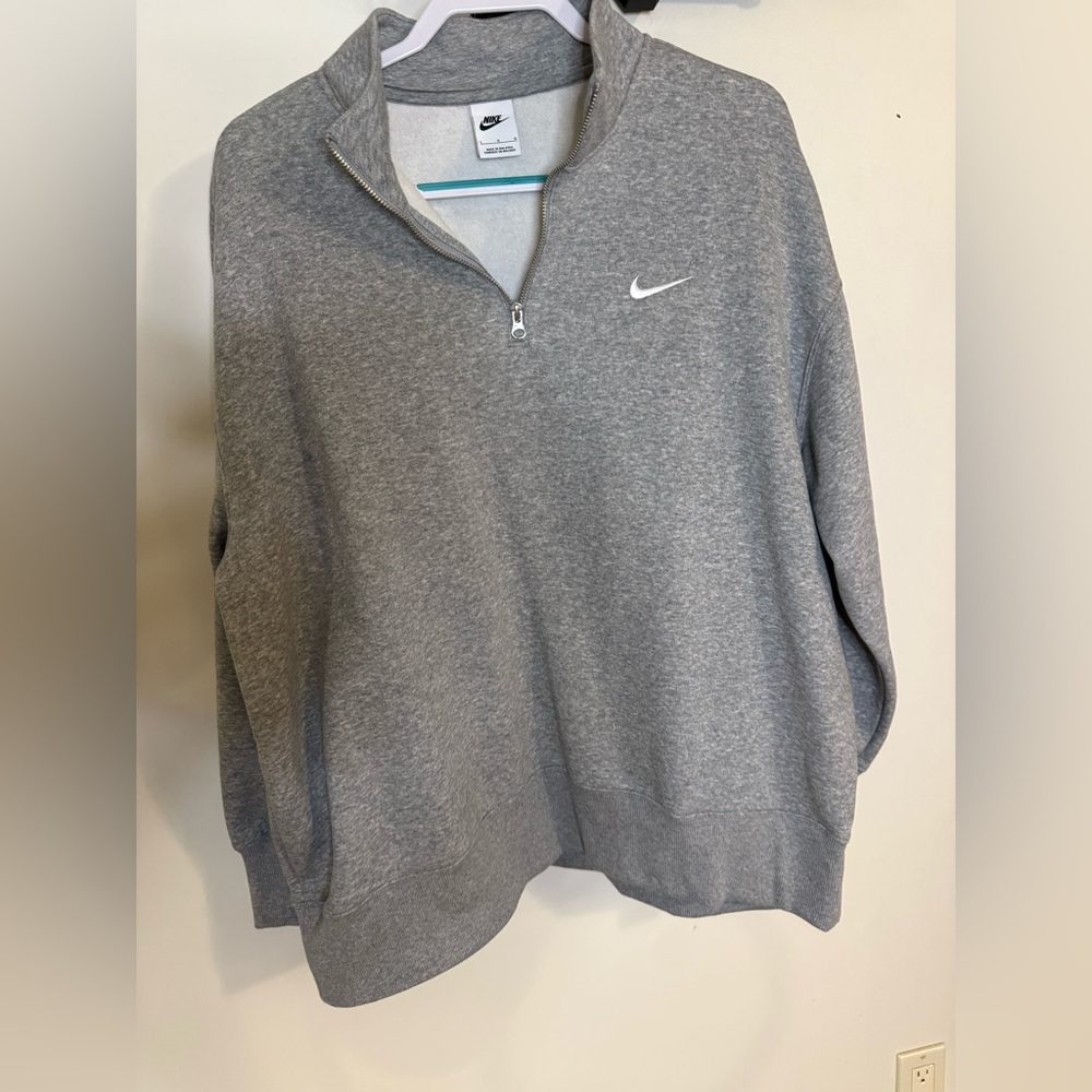 Nike Gray Zip Up Sweater with Classic Collar